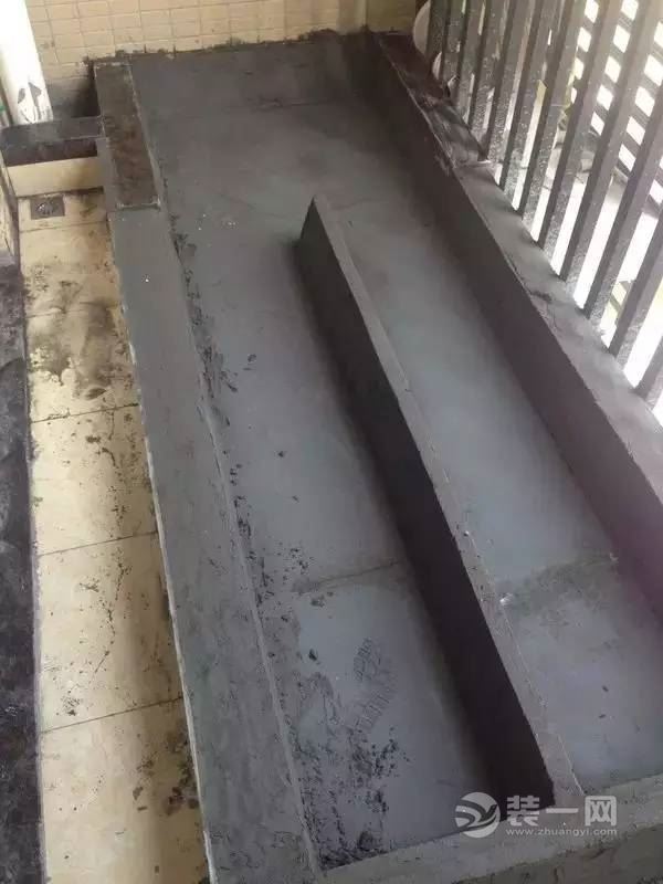 总结几步教你如何在阳台打造出鱼池和小花园